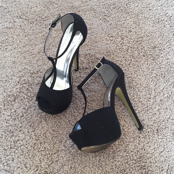 Selina shoes - Picture 1 of 8